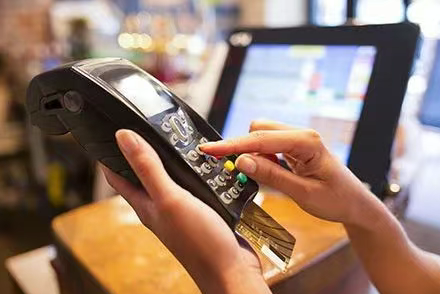 随行付POS机：四大核心优势助力商户高效运营